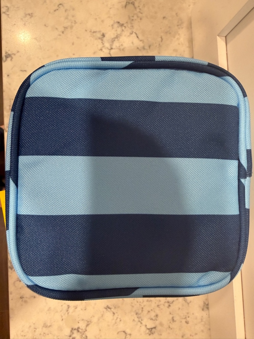 Sun Squad 2026 cooler bag, new. - Picture 3 of 7